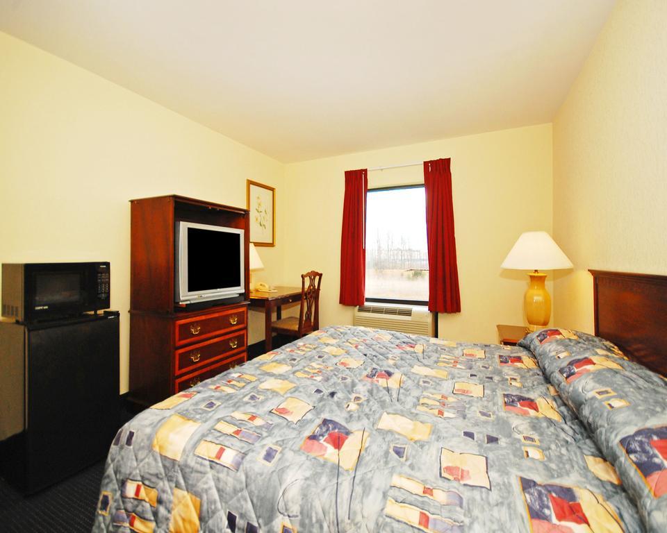 Econo Lodge Amelia Court House Phòng bức ảnh